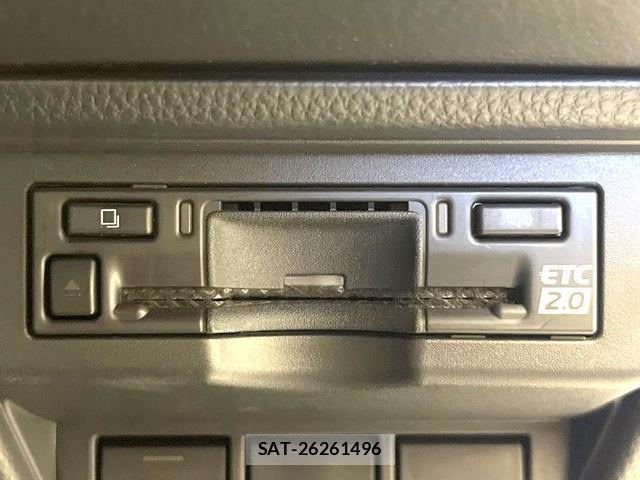 Toyota PRIUS 2023-12 8223976-5