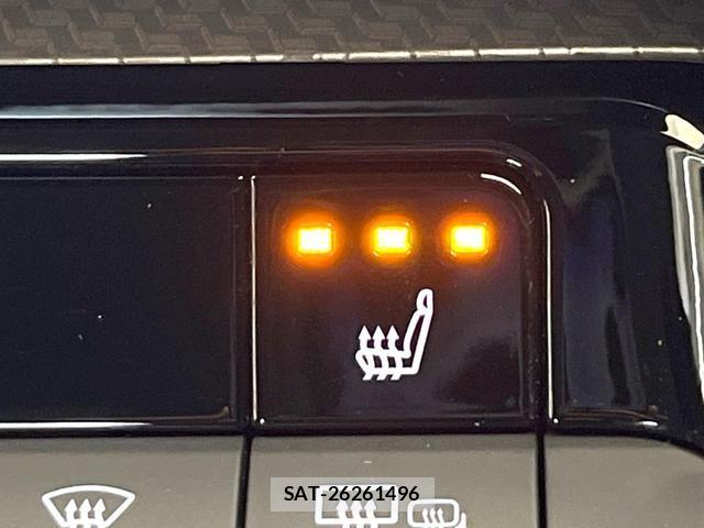 Toyota PRIUS 2023-12 8223976-6
