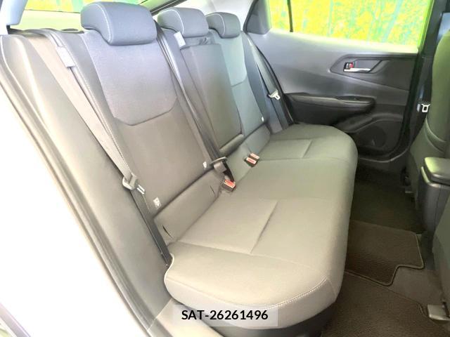 Toyota PRIUS 2023-12 8223976-8