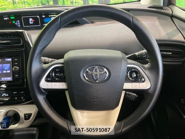 Toyota PRIUS 2017-11 8224231-10