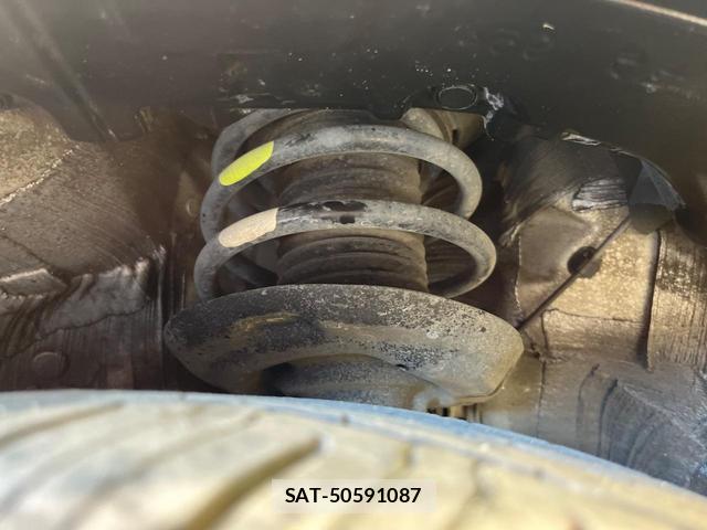 Toyota PRIUS 2017-11 8224231-19