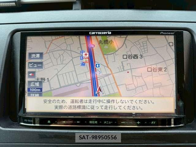 Toyota PRIUS 2011-12 8224319-6