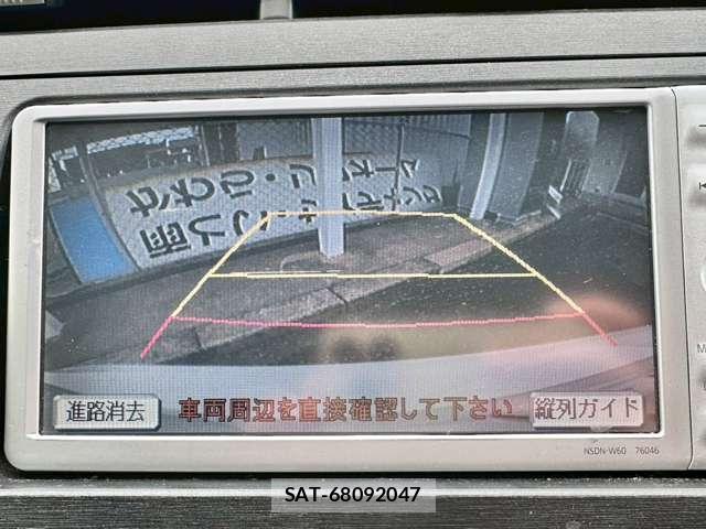 Toyota PRIUS 2010-08 8224320-3