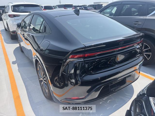 Toyota PRIUS 2023-05 8224477-1