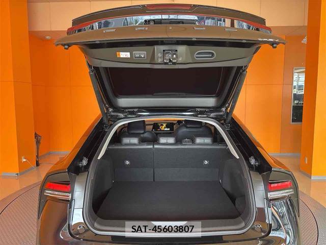 Toyota PRIUS 2026-01 8224595-19