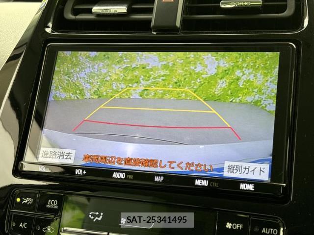 Toyota PRIUS 2019-05 8225082-10