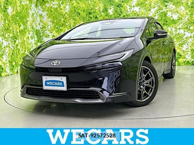 Toyota PRIUS 2023-09 8225195-0