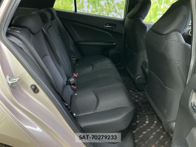 Toyota PRIUS 2017-11 8225376-4