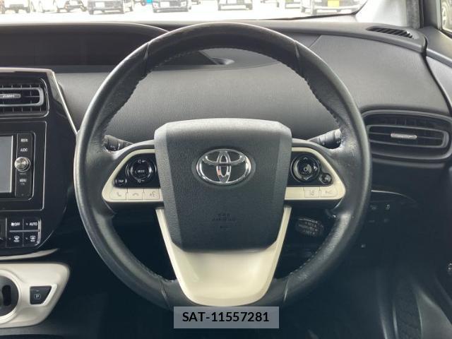 Toyota PRIUS 2016-09 8225387-13