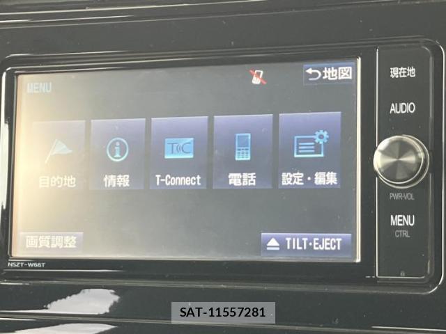 Toyota PRIUS 2016-09 8225387-8