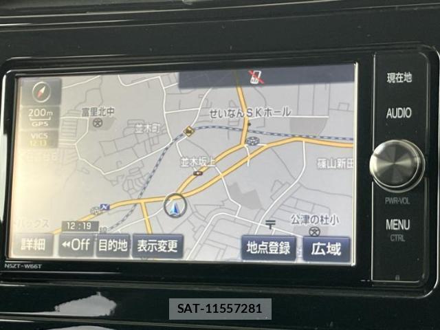 Toyota PRIUS 2016-09 8225387-9