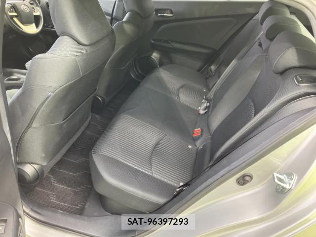 Toyota PRIUS 2016-05 8225471-6