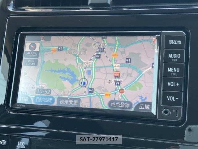 Toyota PRIUS 2016-10 8225521-9