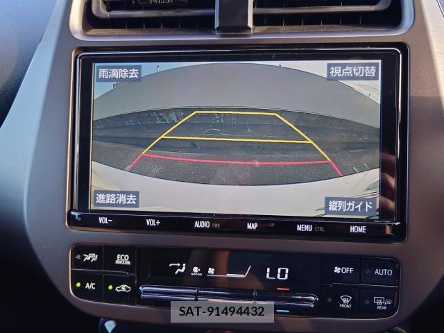 Toyota PRIUS 2021-10 8225576-3