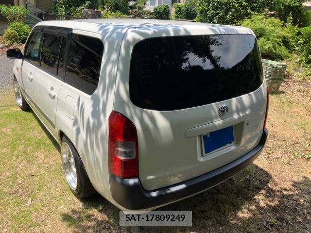 Toyota PROBOX VAN 2012-07 8223888-1