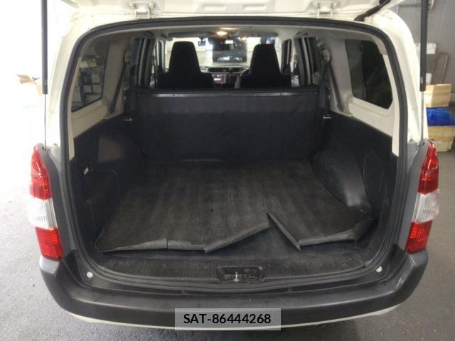 Toyota PROBOX 2021-06 8216976-3