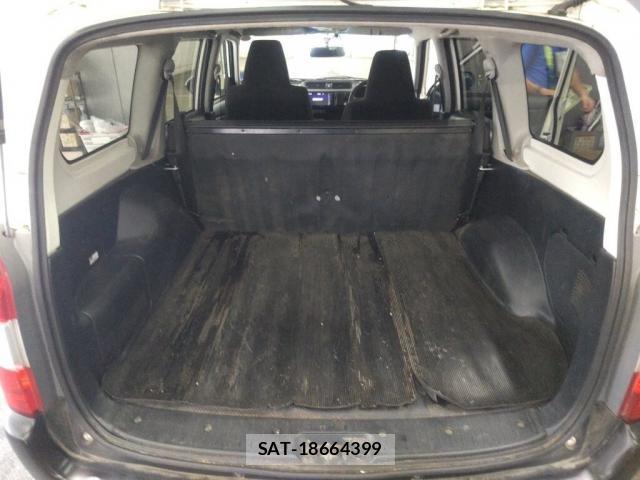 Toyota PROBOX 2021-06 8217034-3