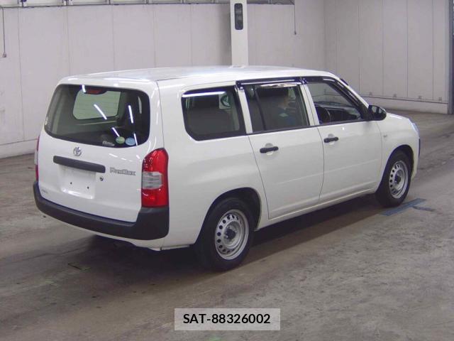 Toyota PROBOX 2021-04 8217063-4