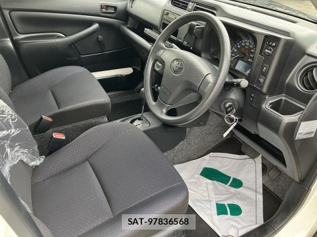 Toyota PROBOX 2021-06 8220739-4