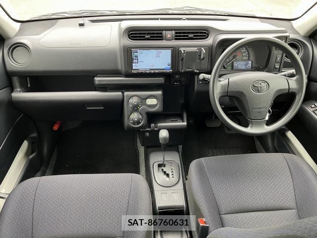 Toyota PROBOX 2021-05 8220741-3