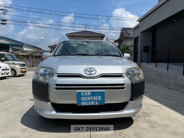 Toyota PROBOX 2017-04 8221117-1