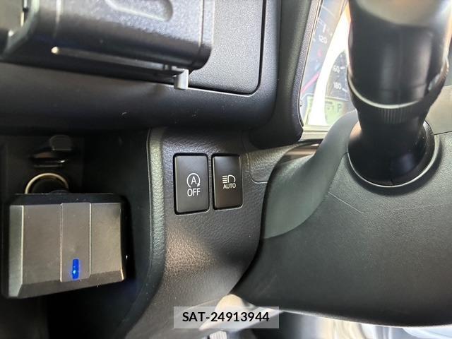 Toyota PROBOX 2017-04 8221117-15
