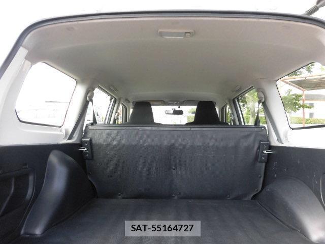 Toyota PROBOX 2017-06 8221618-17