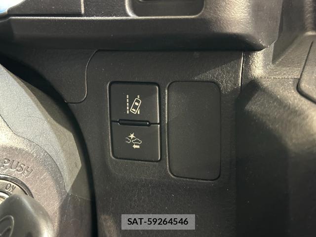 Toyota PROBOX 2021-07 8221709-9