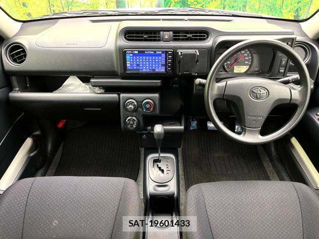 Toyota PROBOX 2022-06 8222748-1
