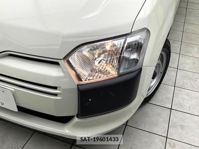 Toyota PROBOX 2022-06 8222748-11