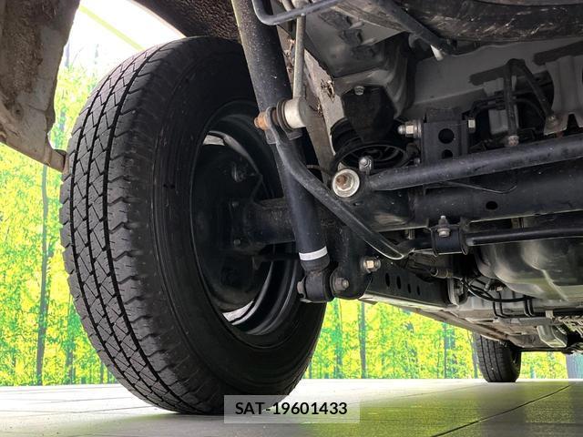 Toyota PROBOX 2022-06 8222748-19