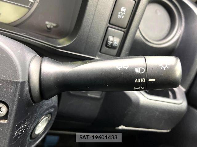 Toyota PROBOX 2022-06 8222748-5