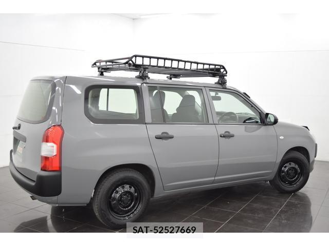 Toyota PROBOX 2021-02 8223228-8