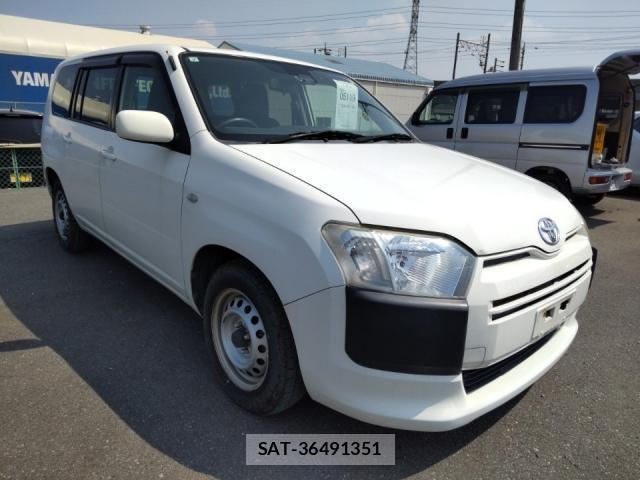 Toyota PROBOX 2017-07 8224914-1