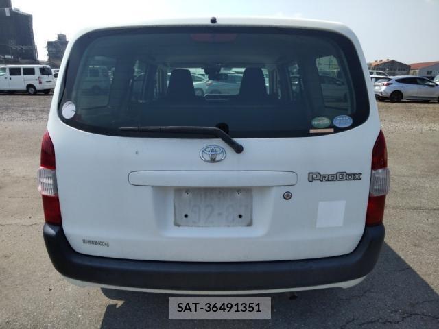 Toyota PROBOX 2017-07 8224914-3