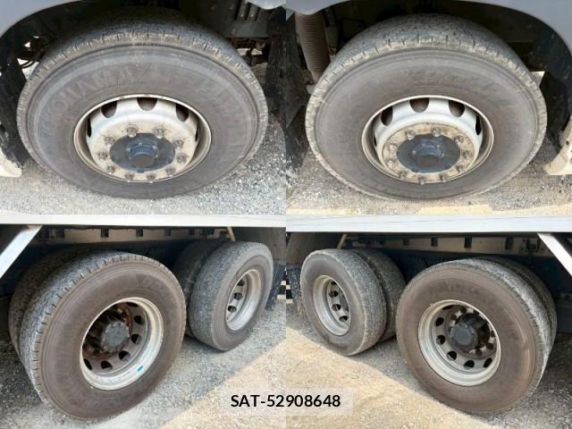 Hino PROFIA 2017-12 8221384-13