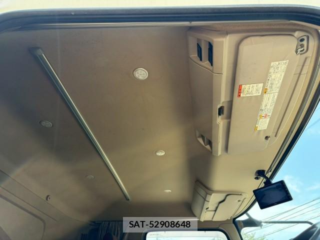 Hino PROFIA 2017-12 8221384-16