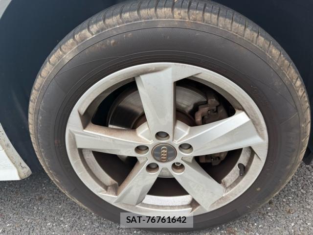 Audi Q2 2017-07 8217217-12