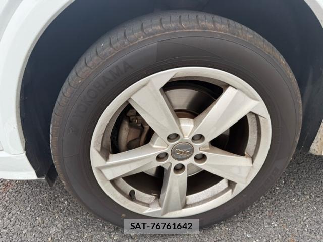 Audi Q2 2017-07 8217217-3