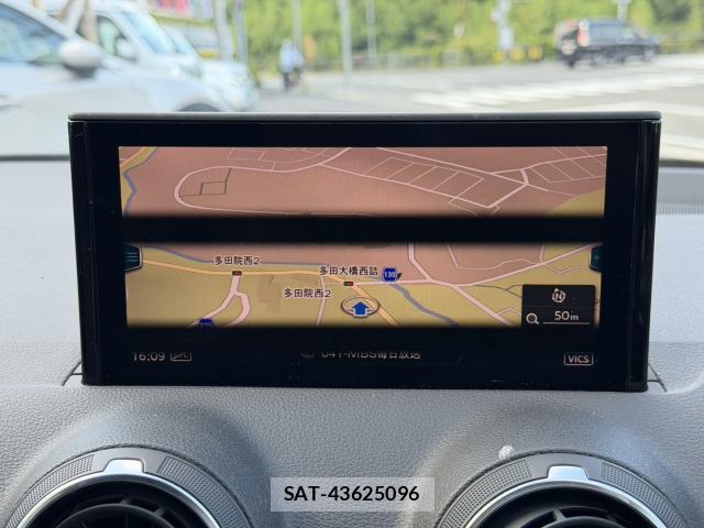 Audi Q2 2018-09 8220918-14