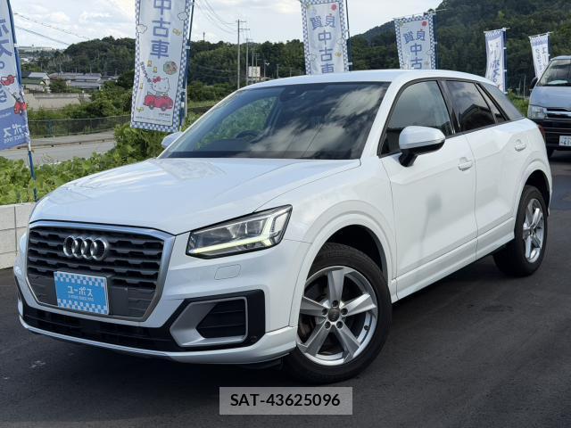 Audi Q2 2018-09 8220918-3