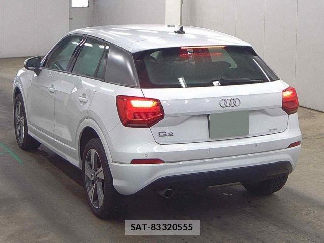 Audi Q2 2019-03 8223502-3