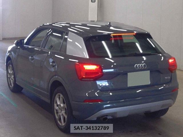 Audi Q2 2018-07 8223505-4