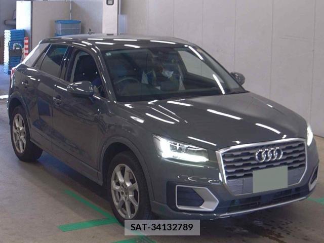 Audi Q2 2018-07 8223505-5