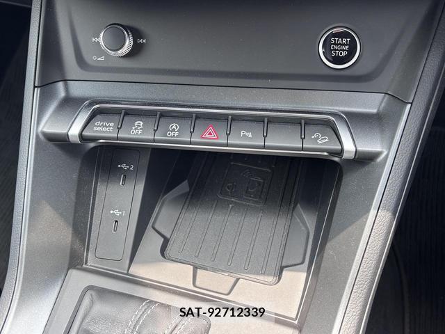 Audi Q3 2023-12 8221989-10