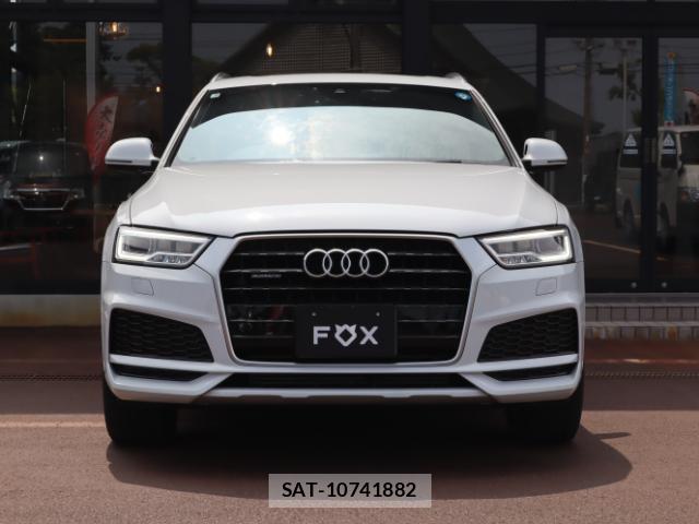 Audi Q3 2019-06 8216195-9