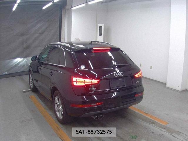 Audi Q3 2016-10 8218889-1