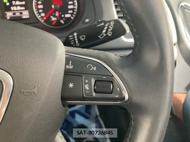 Audi Q3 2012-11 8219766-16