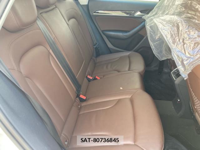 Audi Q3 2012-11 8219766-7