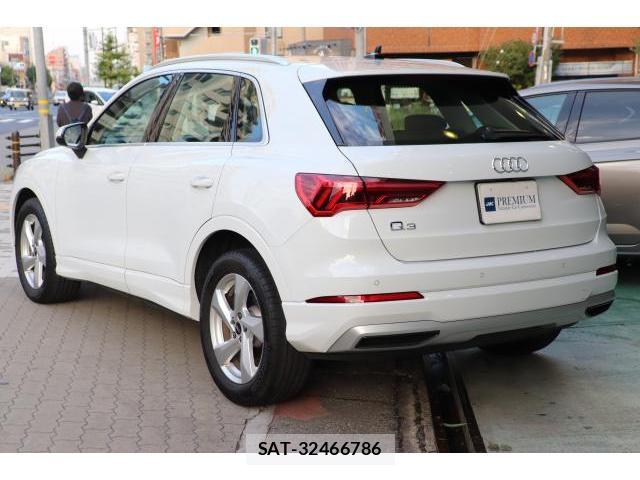 Audi Q3 2023-01 8222499-2